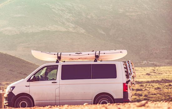 Parcourez le monde au volant de votre minivan de location Image